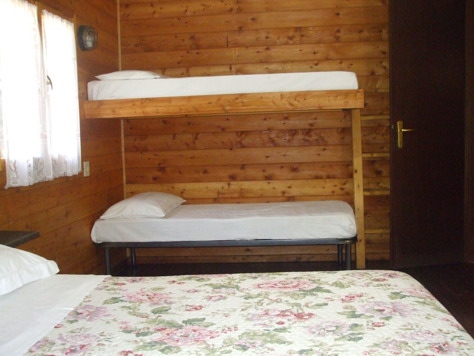 Camping Azzurro Bracciano  Ngoại thất bức ảnh